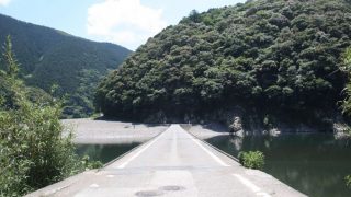 岩間沈下橋
